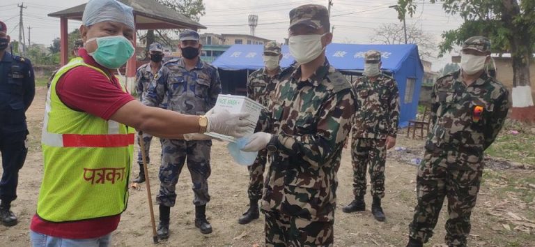ध्वनि खबरद्धारा ७०० माक्स वितरण