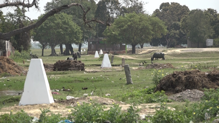आजदेखी सातदिनसम्म नेपालगन्ज भन्सार नाका बन्द (फोटोफिचर)