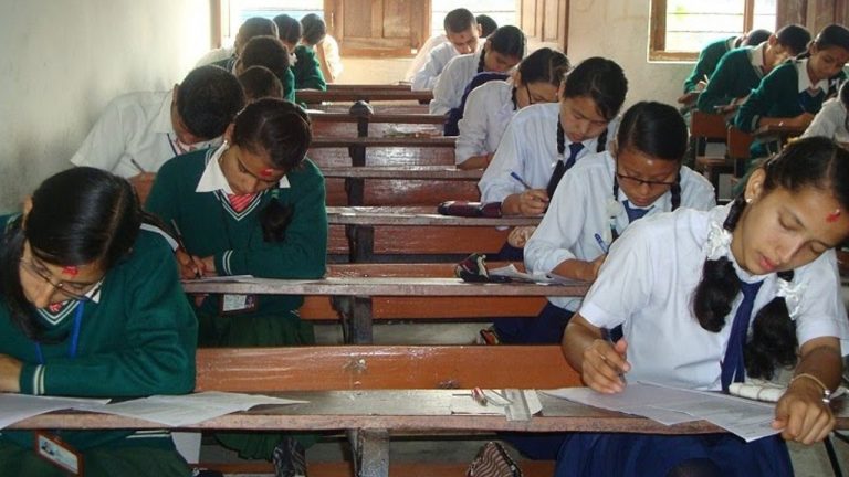 एसईई परीक्षा कहिले ? सरकार भन्छ– लकडाउन खुलेको तीन सातापछि