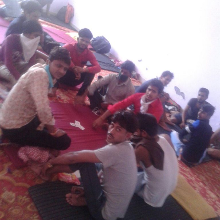 भारतको क्वारेन्टाईनमा ४० दिन विताएका नेपाली भन्छन् नेपालकै क्वारेन्टाईनमा बस्न तयार छौं तर यहाँबाट उद्दार गरियोस् (भिडियो सहित)