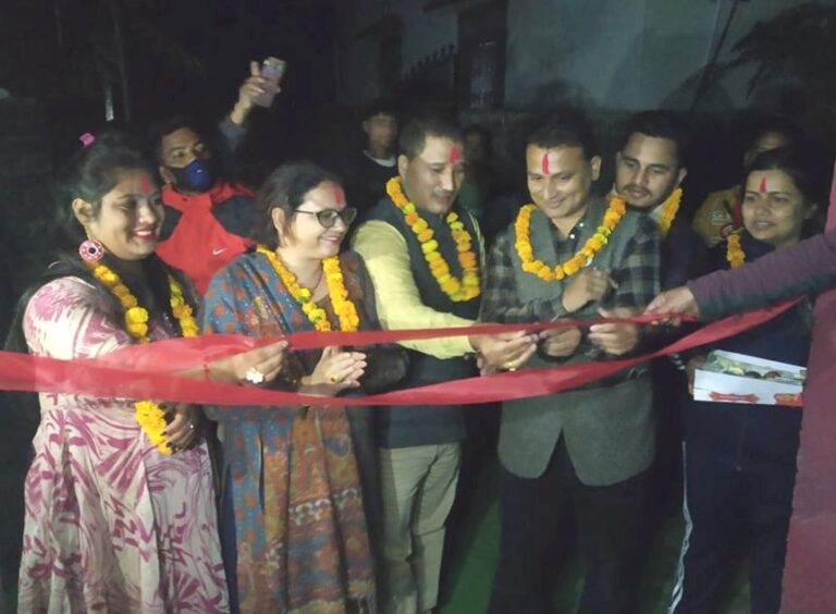 बेवारिसेका लागि भुजइगाउँमा बा आमा घर