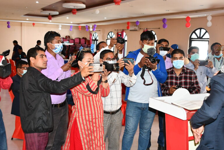 बाँकेमा पाँच लाख ७६ हजार ६७ जनालाई हात्तीपाइले रोग विरुद्धको औषधी खुवाइने