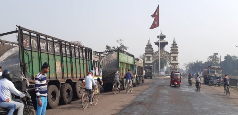 भारतमा फेरि तीब्ररुपका कोरोना संक्रमण फैलिन थाल्यो, सीमा क्षेत्रमा उच्च सतर्कता अपनाउन चिकित्सकहरुको सुझाव