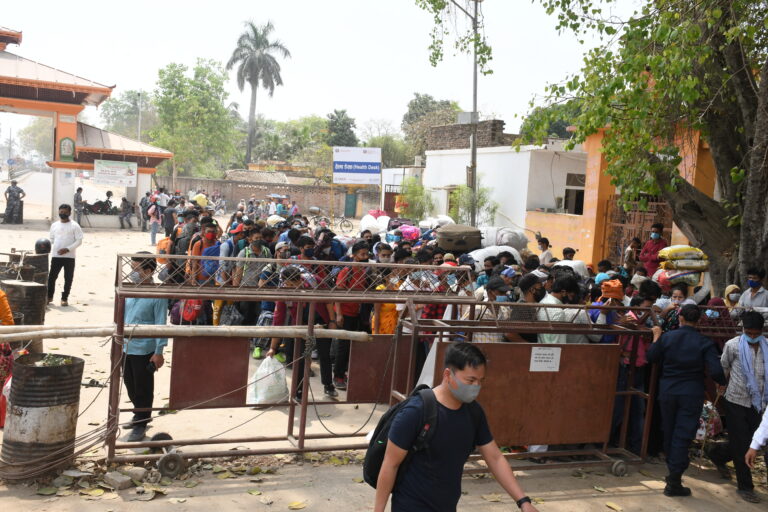 भारतबाट १४ दिनमा ५५ जना कोरोना संक्रमित भित्रिए,