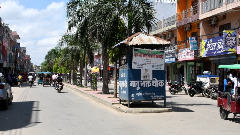 नेपालगन्जको व्यस्त चोकका प्रहरी बिटमा प्रहरी बस्दैनन्