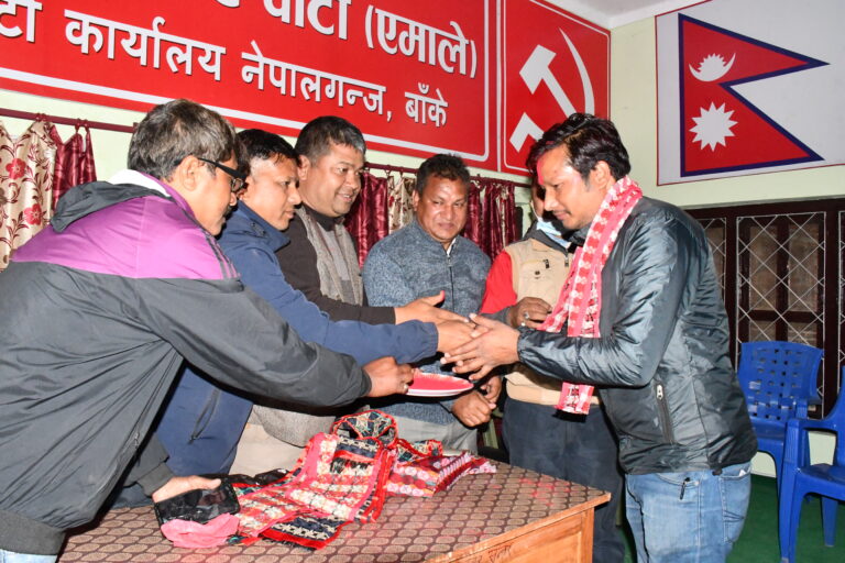 प्रेस चौतारीद्धारा फोनिजका नवनिर्वाचित कार्यसमितिलाई बधाई