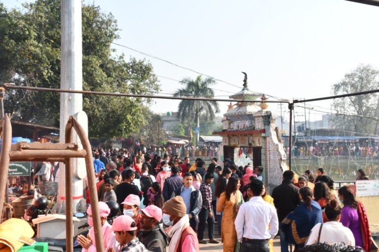 शिवरात्री मनाउन बागेश्वरी मन्दिरमा भिड