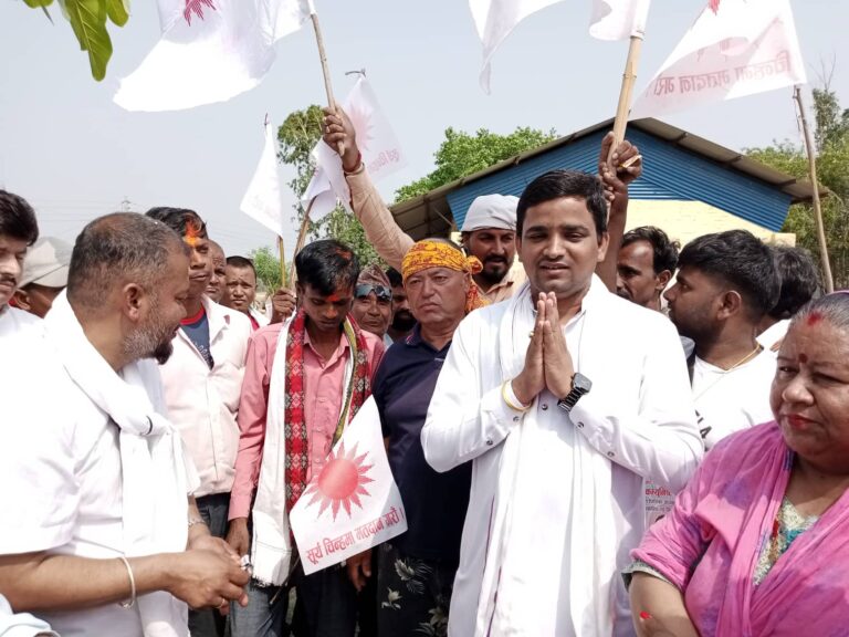 माओवादीका दुई होनहार नेता एमालेमा प्रबेश, जानकीमा एमाले झन बलियो