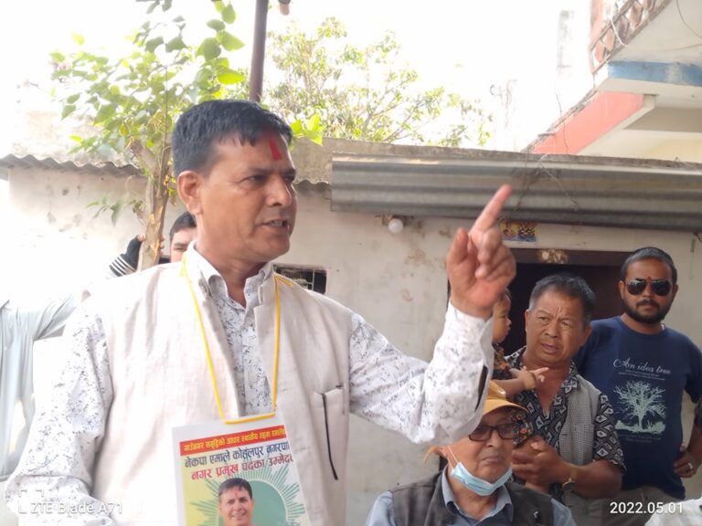 श्रमिक दिवसको दिन श्रमिकसंग मेयर पदका उम्मेद्बार भुषाल