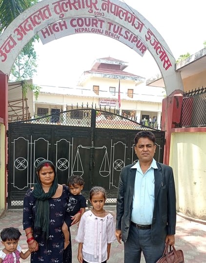 जन्मदर्ता दिन वडा कार्यालयलाई अदालतको आदेश