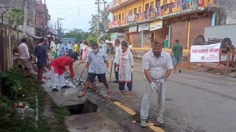 नेपालगन्ज वडा नम्बर ४ मा बिशेष सरसफाई अभियानको एघारौं हप्ता