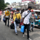 जमुनाहा नाका हुँदै दैनिक ७ हजार बढि नेपाली स्वदेश फर्किदै
