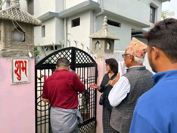 बिकासका ऐजेण्डा लिएर जनताको घरदैलोमा निरक गुरुङ