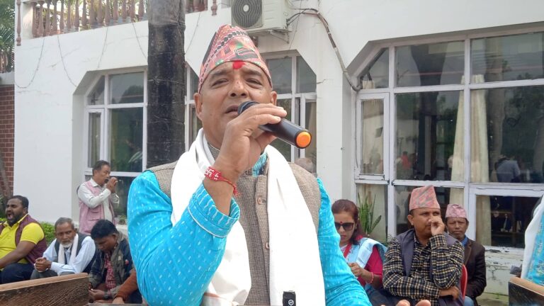 किसानका लागि नेपालमै मलखाद्य फ्याक्ट्री बनाउँनेछु : डा.धवल
