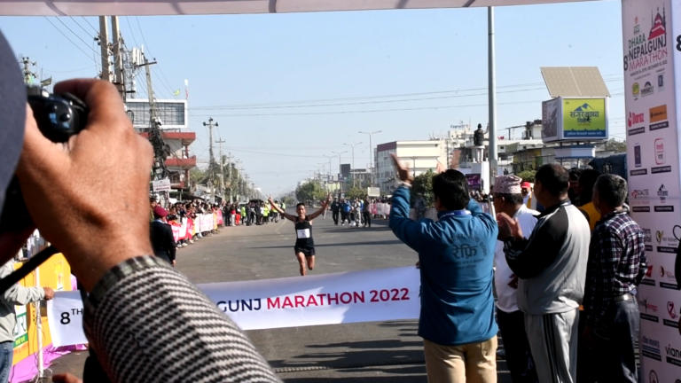नेपालगन्ज म्याराथनको उपाधि आर्मीका खड्कालाई