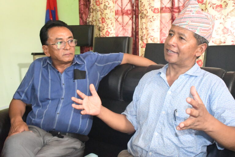खजुरा गाउँपालिका अध्यक्षको अभद्र व्यवहार, जिउँदो मान्छेलाई मरेर पनि मट्टी दिइसकेको भनाई