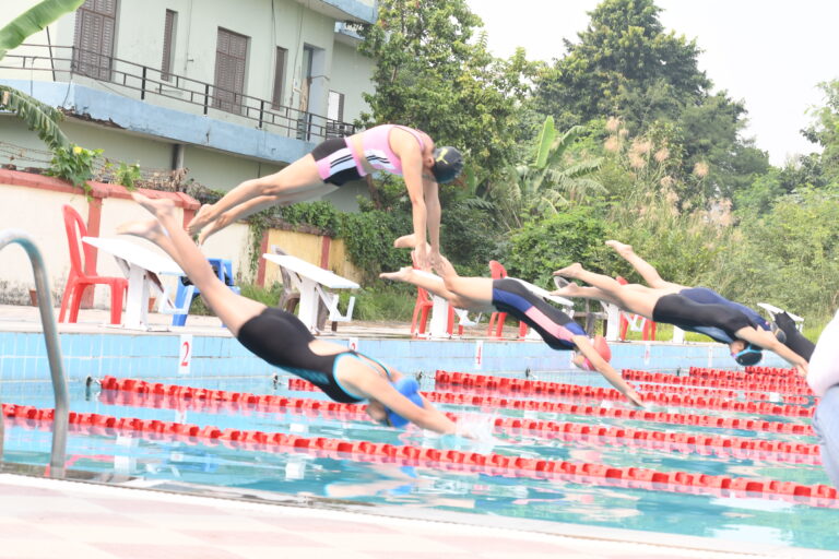 पहिलो लुम्बिनी प्रदेशस्तरीय स्विमिंग प्रतियोगिता सम्पन्न