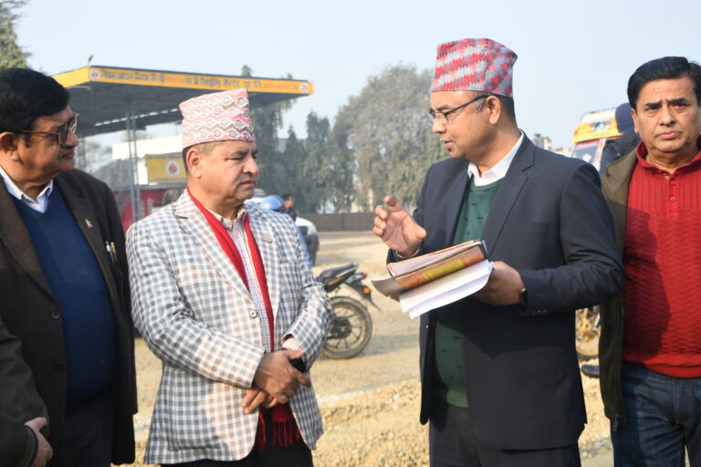 मन्त्री ज्वालाद्धारा नेपालगन्ज–गुलरिया सडक खण्डको स्थलगत अनुगमन