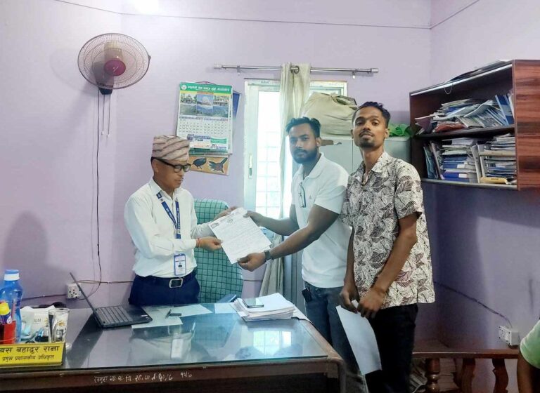 नेबि संघले खजुरालाई बुझायो ज्ञापन पत्र