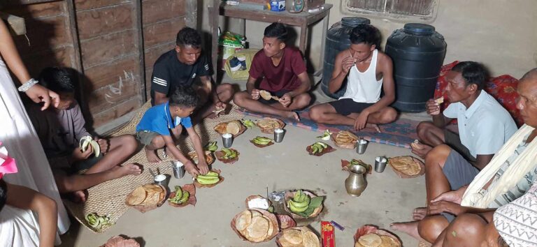 थारु समुदायको अटवारी पर्व धुमधामका साथ सम्पन्न