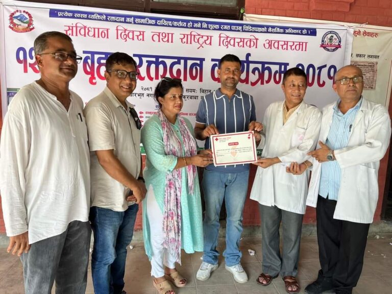 बर्दियाको ठाकुराबाबामा बृहत रक्तदान १ सय ५ जनाद्वारा रक्तदान 