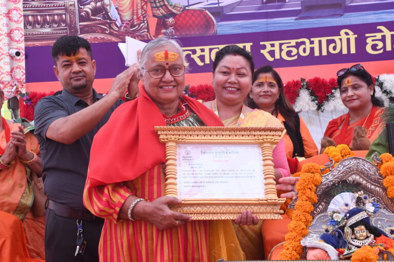 वैकुण्ठधाम आध्यात्मिक महोत्सवमा अहिलेसम्मकै सर्वाधिक राशी रम्भा शर्माले गरे १५ लाख ११ हजार रुपैयाँ दान