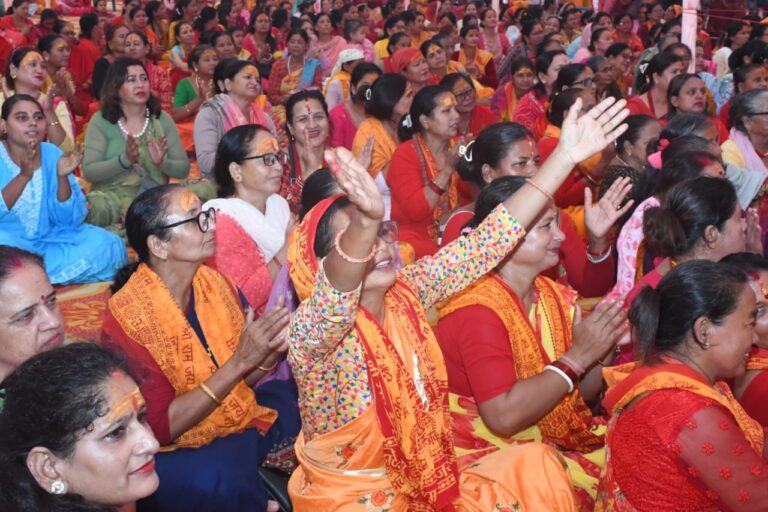वैकुण्ठधाम आध्यात्मिक महोत्सवमा भक्तहरुको भरिभराउ
