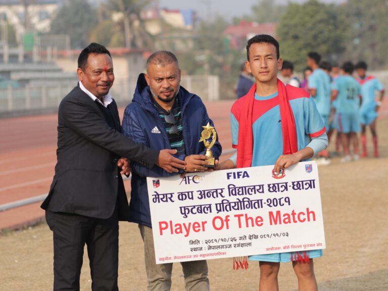 होप इन्टरनेशनल मेयर कप फुटबलको सेमिफाइनल प्रवेश
