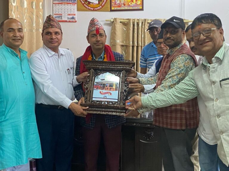 प्रजिअ रिजाल असल प्रशासकको रुपमा काम गरेको भन्दै चौतर्फी प्रशंसा