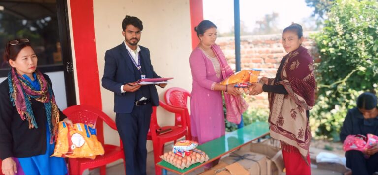 राप्तीसोनारी ६ का १४३ गर्भवती र ८६ सुत्केरी आमालाई सहयोग