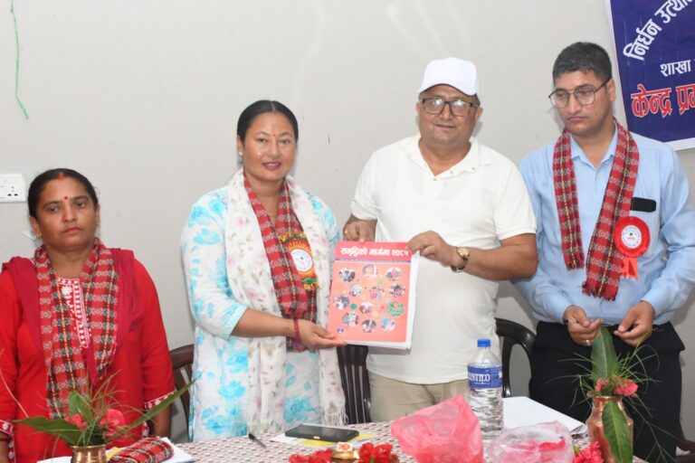 निर्धन उत्थान लघुवित्तमा लागेका महिलाहरु आत्मनिर्भर बन्दै : उपाध्यक्ष थारु