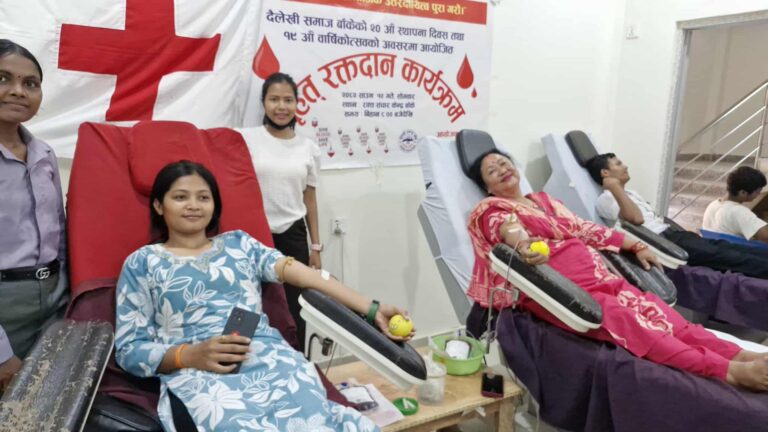 दैलेखी समाज बाँकेद्धारा रक्तदान, ६५ जनाले गरे रक्तदान