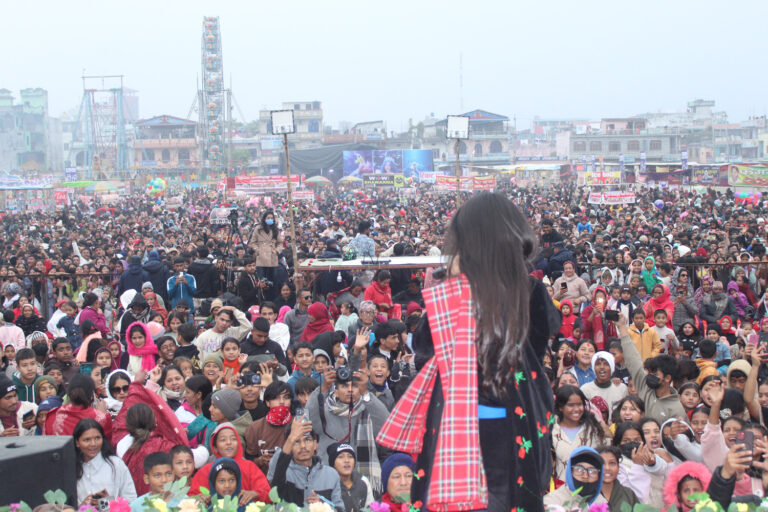 कोहलपुर महोत्सवमा उर्लियो मानव सागर