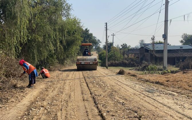 ७ वर्ष मौन, चुनावअघि सडकमा मेसिन : डुडुवा गाउँपालिकामाथि पारदर्शिताको प्रश्न