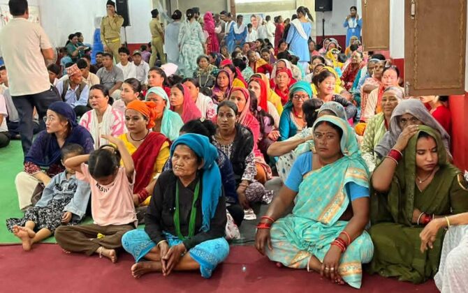 ३० जना महिला सहित ८५ जनाले गरे रक्तदान