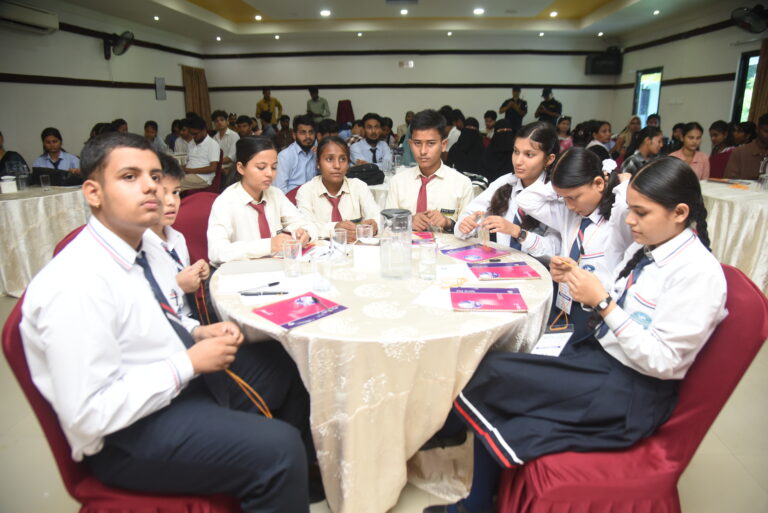 नेपालगञ्ज युवा विकास सम्मेलन : युवालाई जिम्मेवार, सचेत र नेतृत्वदायी बन्न आग्रह